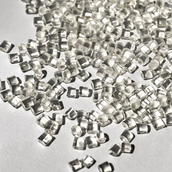 Sglodion anifeiliaid anwes wedi'u hailgylchu